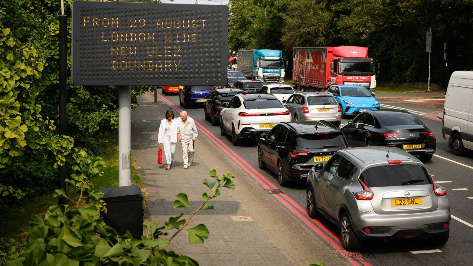 Can fees on polluting cars clean the air? London has new evidence