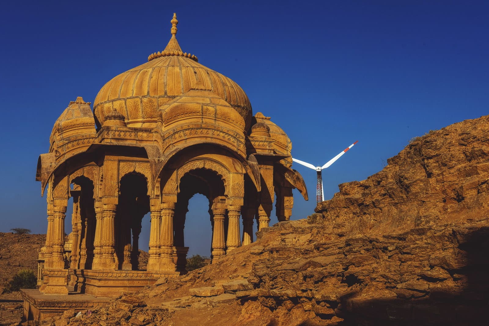 Fossil fuel disruptions strengthen India's case for boosting renewable energy investments